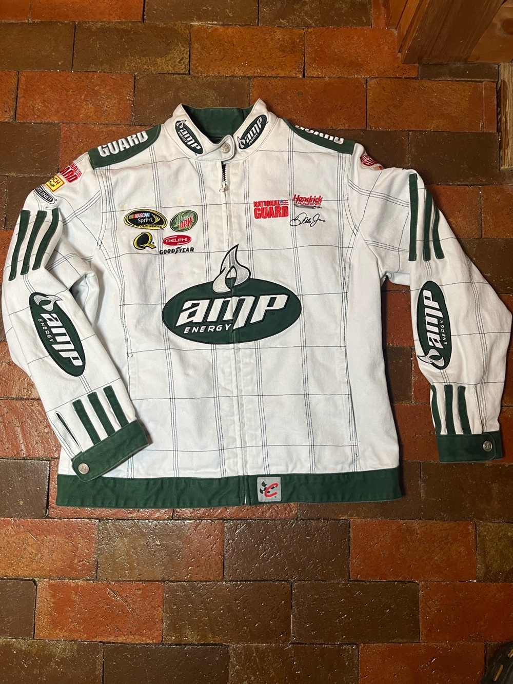 Chase Authentics Drivers Line Dale Earnhardt Junior jacket Large Men 3205